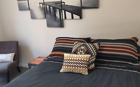 Private Room3 Own Entry Shared Bath One Guest Walk To Ucsd